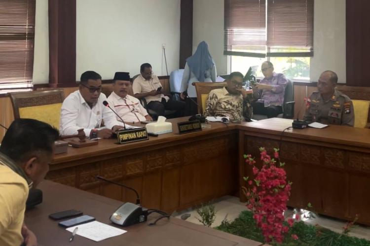 2025-03-06-hasil-rdp-dprd-batam-tindak-tegas-pengelola-a2-foodcourt-dan-larangan-saat-tarawih